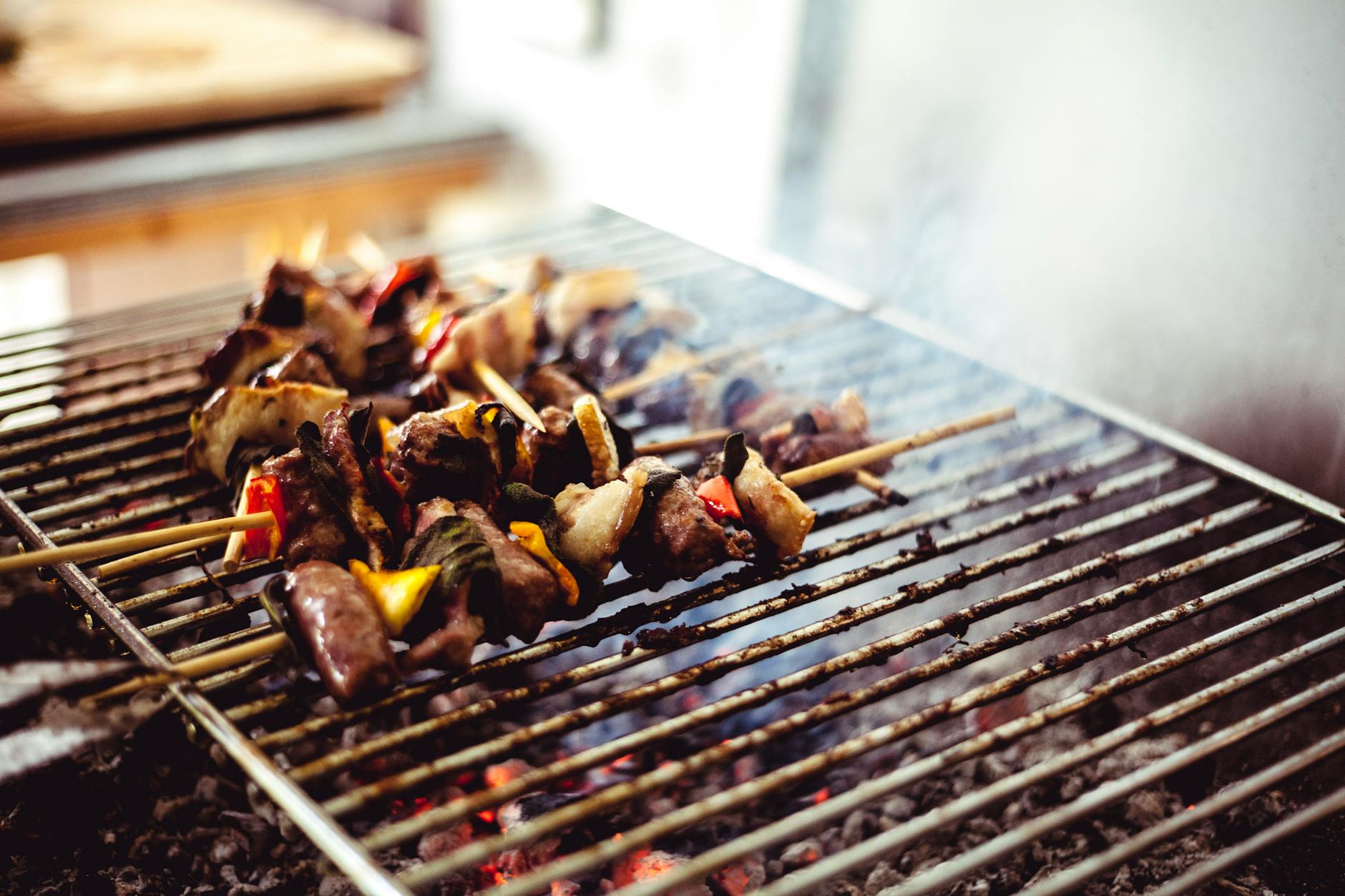 Jak łatwo i szybko wyczyścić grill?