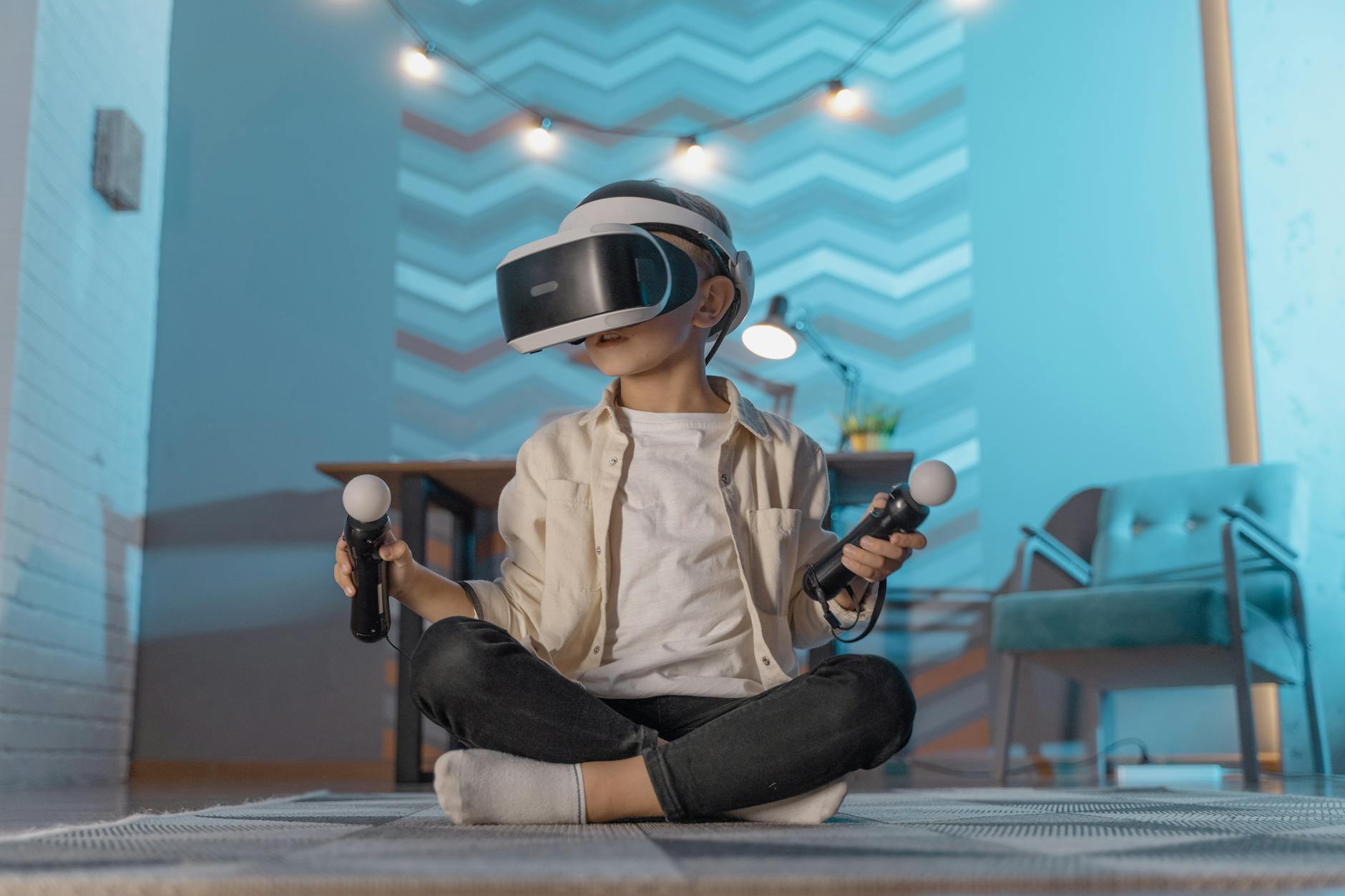 Jakie są kluczowe innowacje w technologii VR i AR?